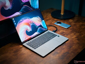 Honor MagicBook Art 14 Snapdragon - ARM-субноутбук с ярким OLED-дисплеем с частотой 120 Гц весом всего 1 кг