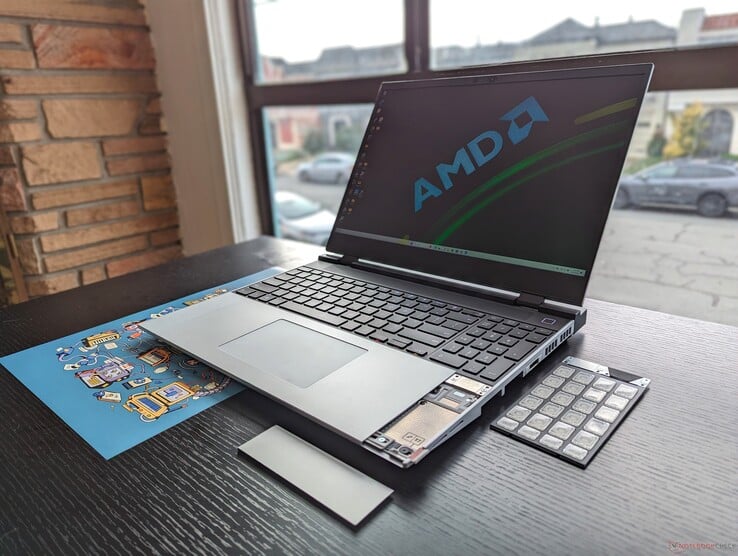 Framework Laptop 16 с дополнительными модулями палмреста Framework Laptop 16 с дополнительными модулями палмреста