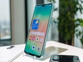 Samsung Galaxy A26 5G (источник изображения: Daniel Schmidt)