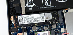 512-ГБ NVMe SSD