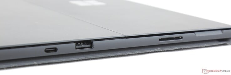 Правая грань: USB Type-C с DisplayPort и Power Delivery, USB 3.0 Type-A, разъем Surface Connect