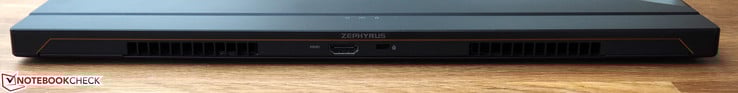 Задняя сторона: HDMI, замок Kensington