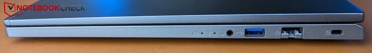 Справа: Комбинированный аудиоразъем, USB-A 3.0, LAN, слот Кенсингтон