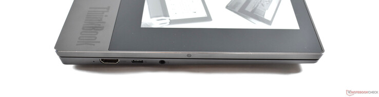 Слева: HDMI, USB C 3.2 Gen 2 (DisplayPort, PowerDelivery), Аудио 3.5 мм