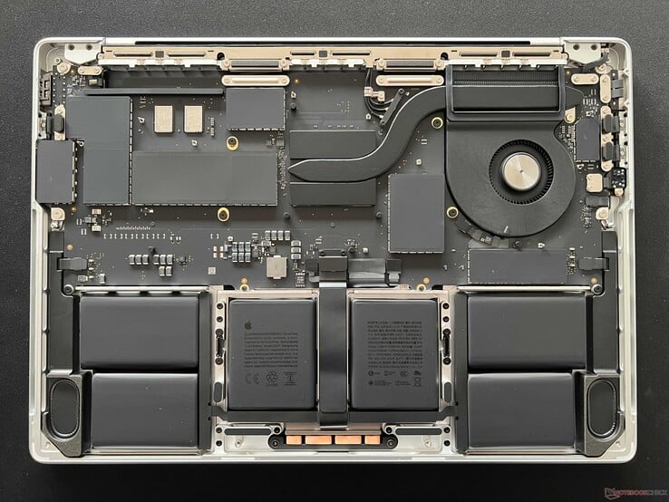 MacBook Pro 14 M4