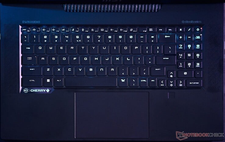 Клавиатура SteelSeries с переключателями Cherry MX и отличным тактильным откликом