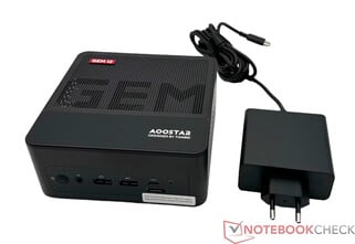Aoostar GEM10 с блоком питания (19 В; 6,32 A)