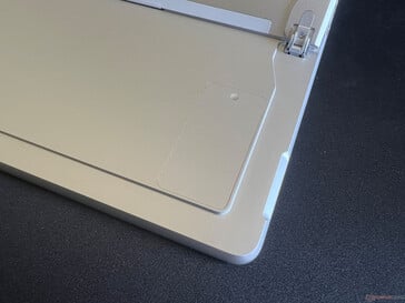 Крышка SSD с магнитным креплением