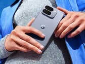 Дизайн серии Google Pixel 10 практически не изменился. (Источник изображения: Google)