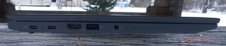 Левая сторона: 2x Thunderbolt 4, HDMI 2.0b, USB-A 3.2 Gen 1, аудио разъем