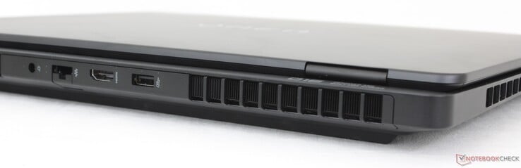 Адаптер переменного тока, RJ-45 (2,5 Гбит/с), HDMI 2.1, USB-A (10 Гбит/с)